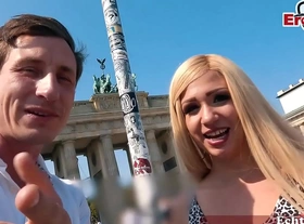 Erocom date - deutsche blondine bei echtem blinddate casting abgeschleppt und ohne gummi gefickt
